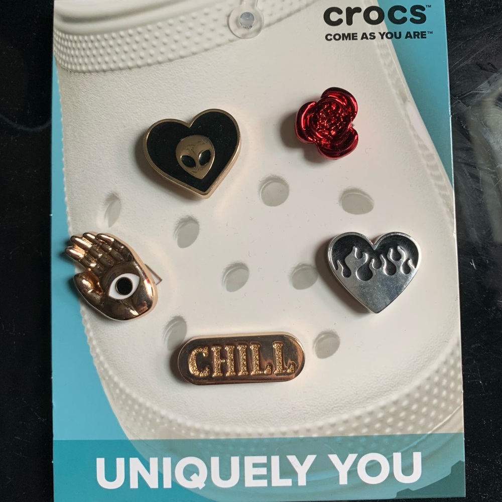 Crocs Jibbitz Elevated Chill 5 Pack